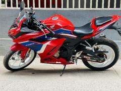 HONDA CBR 150R